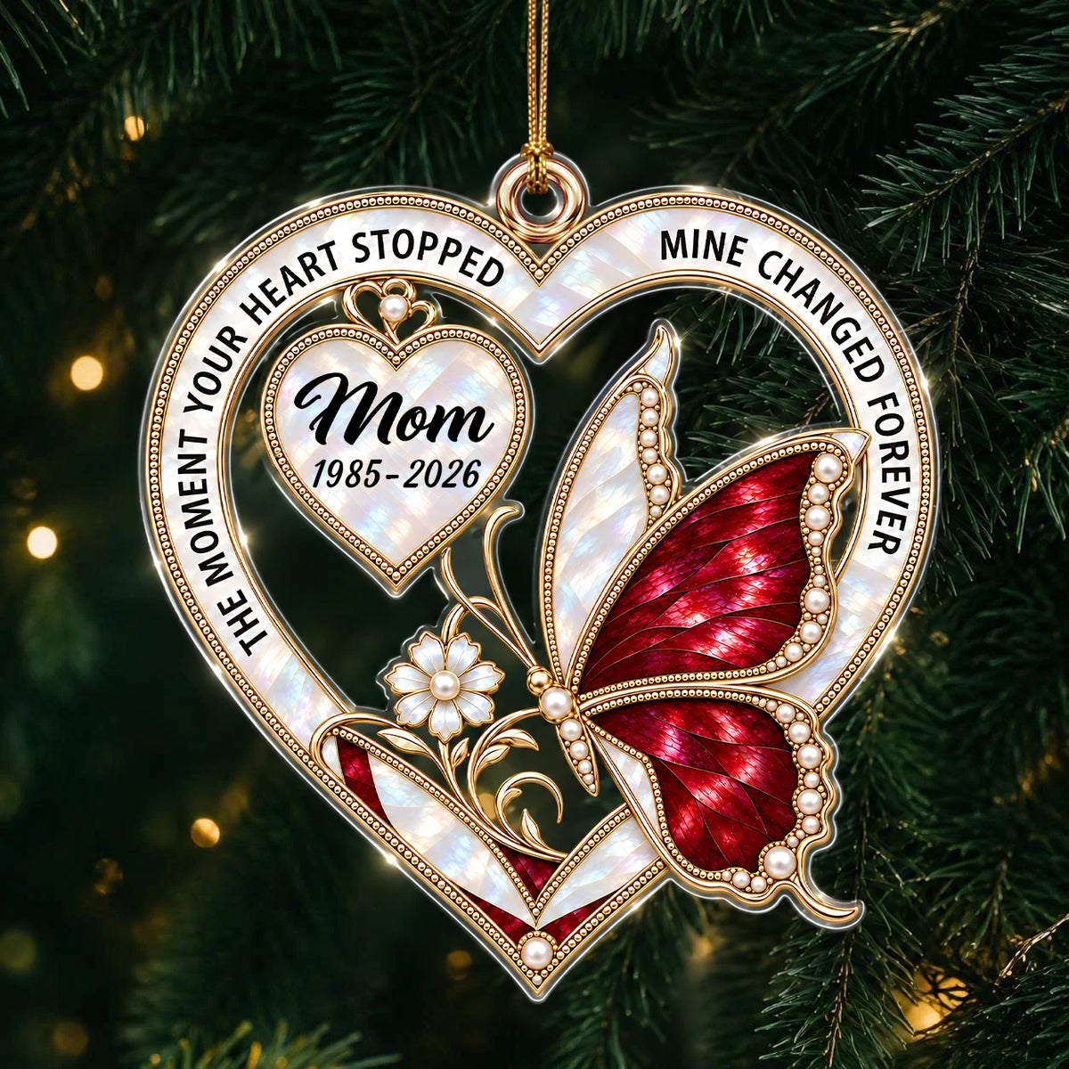Personalisiertes Herz- & Schmetterlings-Acryl-Weihnachtsornament – Gedenkgeschenk im Perlen-Stil zur Erinnerung an geliebte Menschen