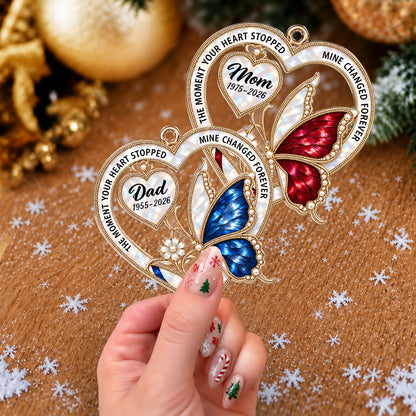 Personalisiertes Herz- & Schmetterlings-Acryl-Weihnachtsornament – Gedenkgeschenk im Perlen-Stil zur Erinnerung an geliebte Menschen