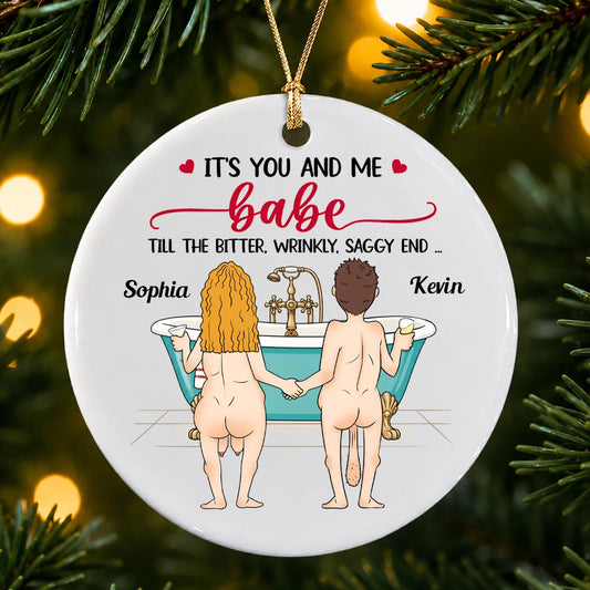 Personalisiertes „It's You and Me Babe“ Badewannen-Paar Jahrestag Keramik-Weihnachtsanhänger – Geschenk für Paare