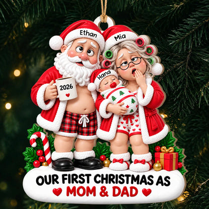 Personalisierter lustiger Weihnachtsanhänger aus Holz für frischgebackene Eltern – Erschöpfter Weihnachtsmann & Weihnachtsfrau mit Baby, Unser erstes Weihnachten als Mama & Papa, personalisierbare Namen & Jahr, Erinnerungsgeschenk