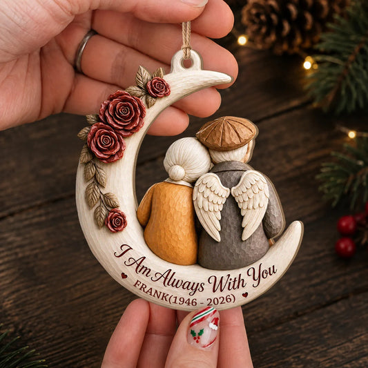 Ornement de Noël commémoratif personnalisé en bois pour conjoint – Couple avec ailes d'ange sur un croissant de lune « Je suis toujours avec toi », cadeau souvenir personnalisé avec nom, année de naissance et de décès